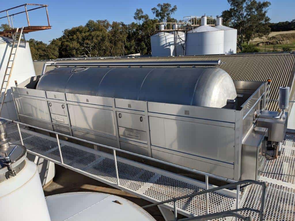 Della Toffla 240, Fully Screened Wine Grape Air Bag Press