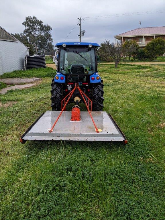 New Holland Boomer 50 Vineyard Tractor