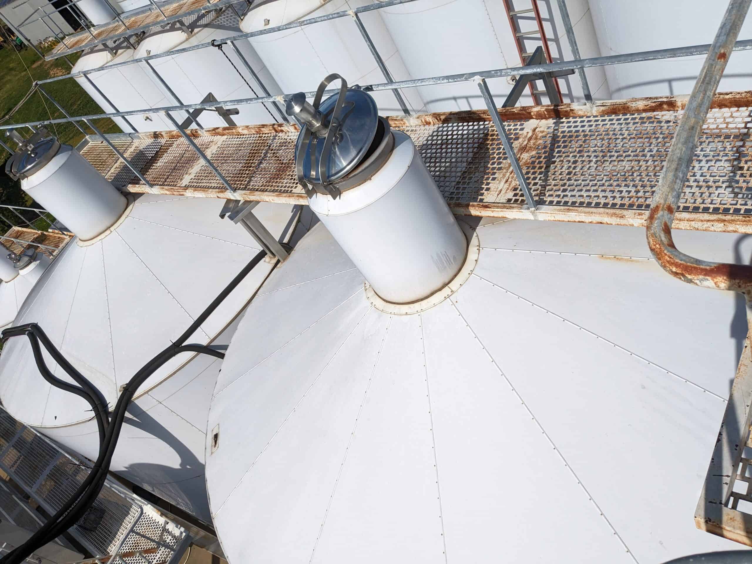 100kl Wine Tanks Insulated Brine Jacketed – Near New