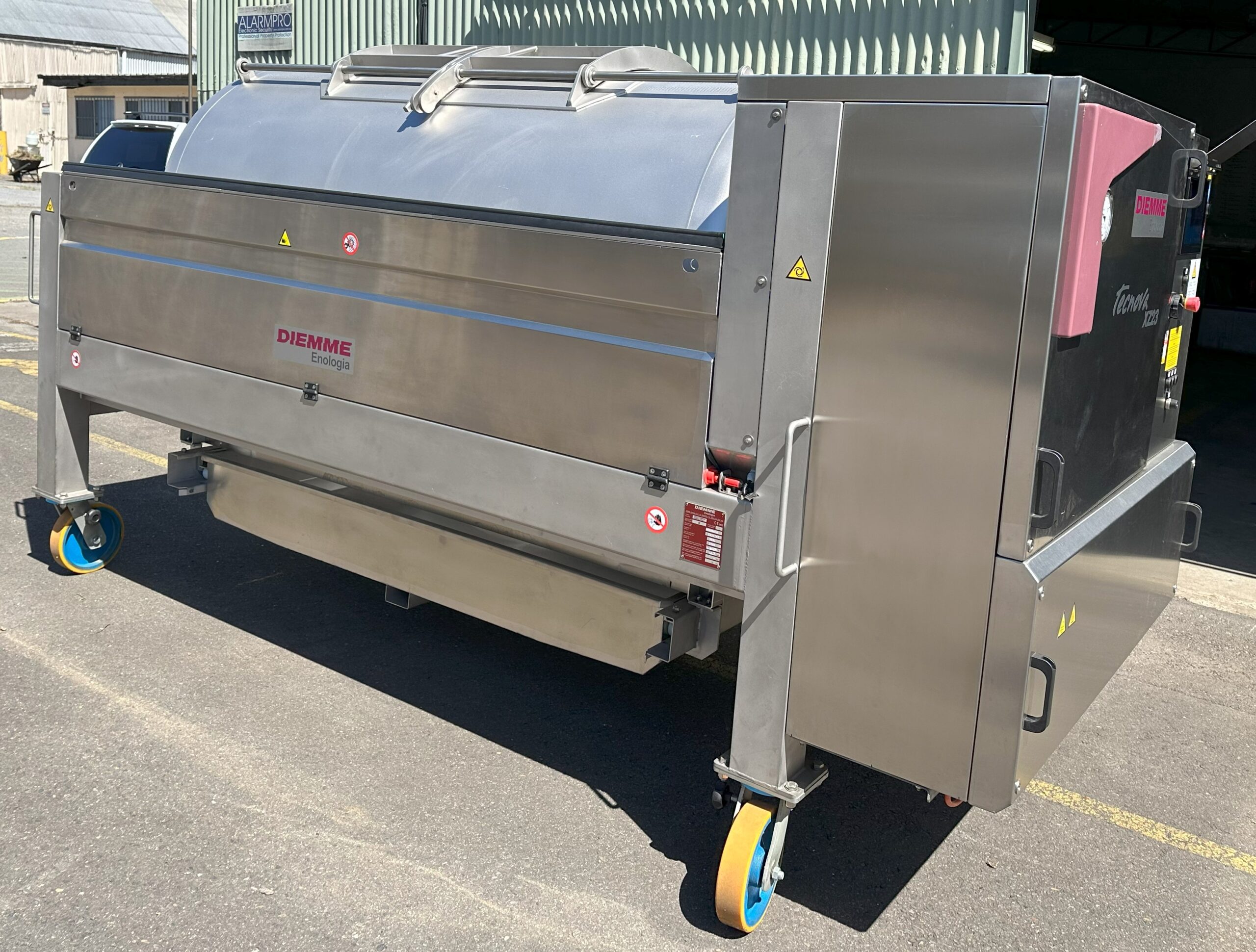 Slotted Wine Membrane Press