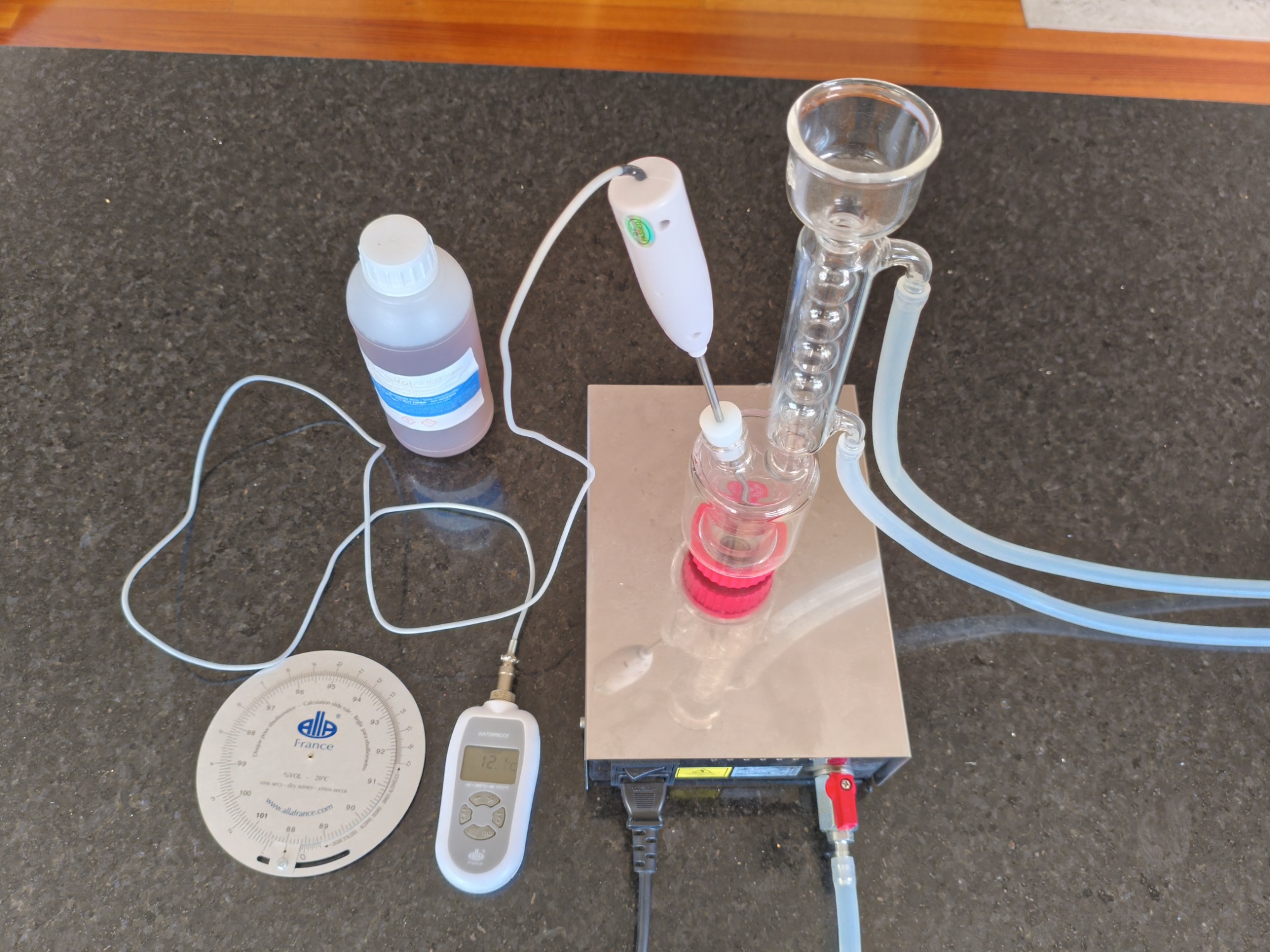 Electric Ebulliometer
