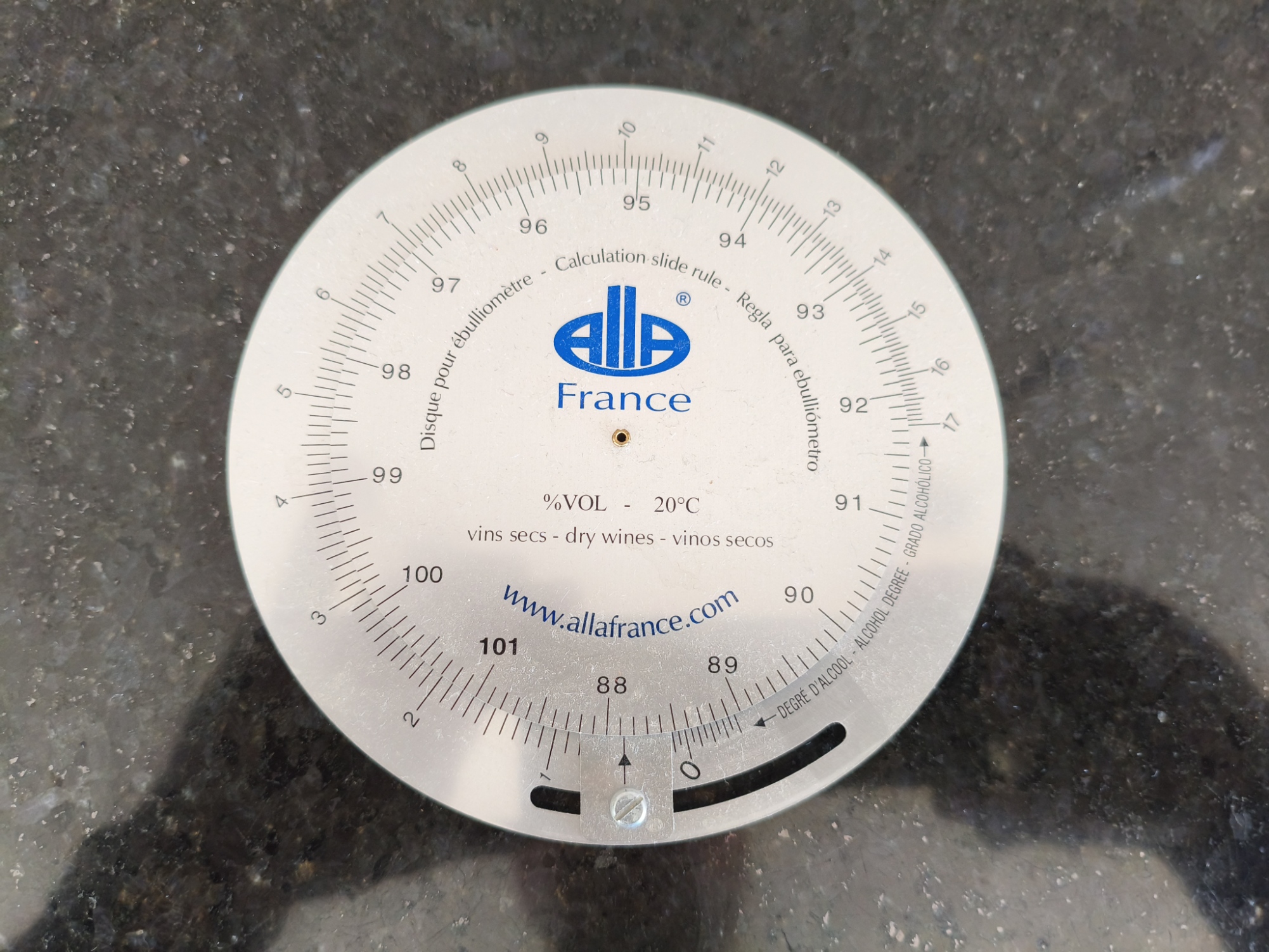 Electric Ebulliometer