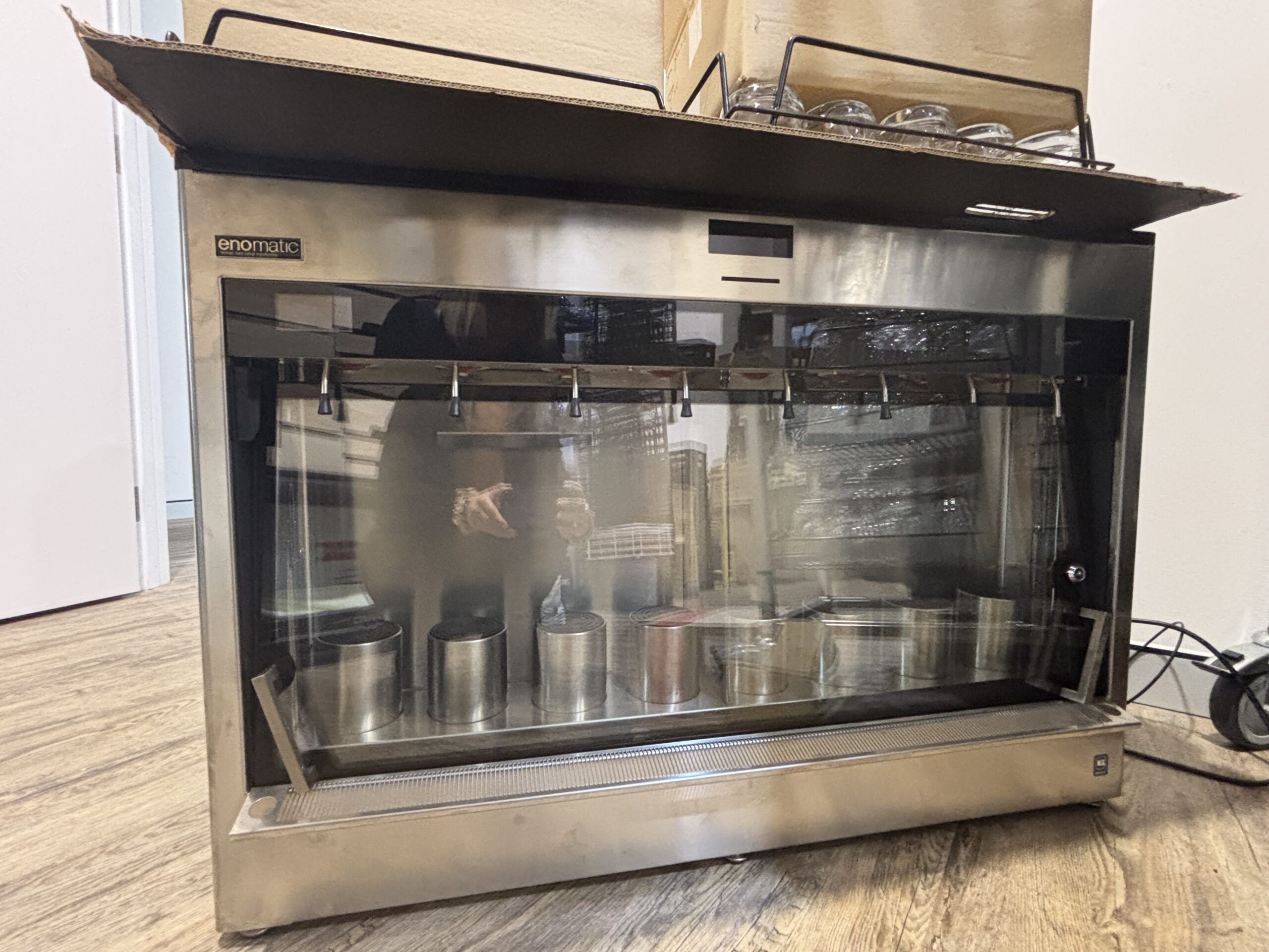 Enomatic Elite 8 bottle Dual Temperature